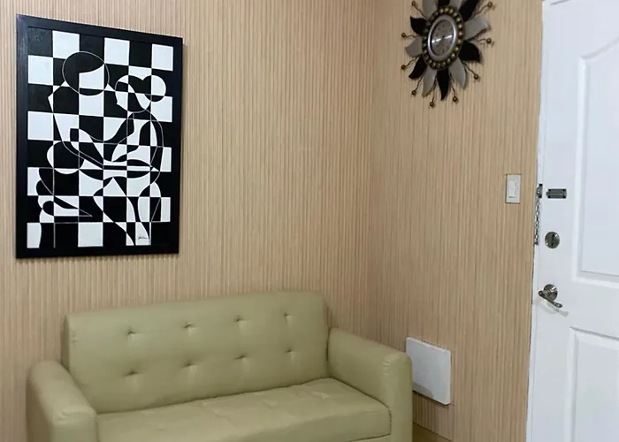 Fully Furnished 2br